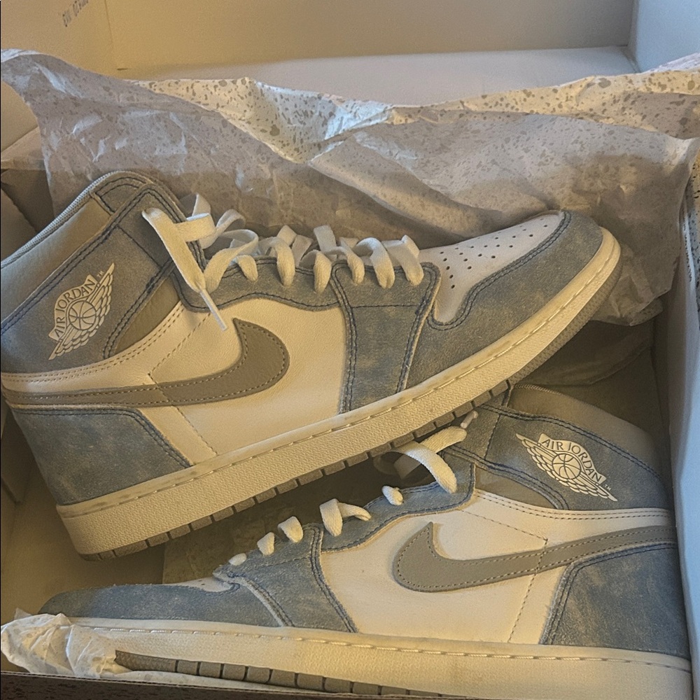 Jordan Sneakers in Light Blue and White